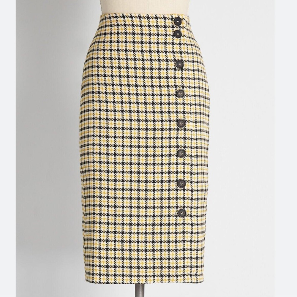 Modcloth pencil skirt, button closures